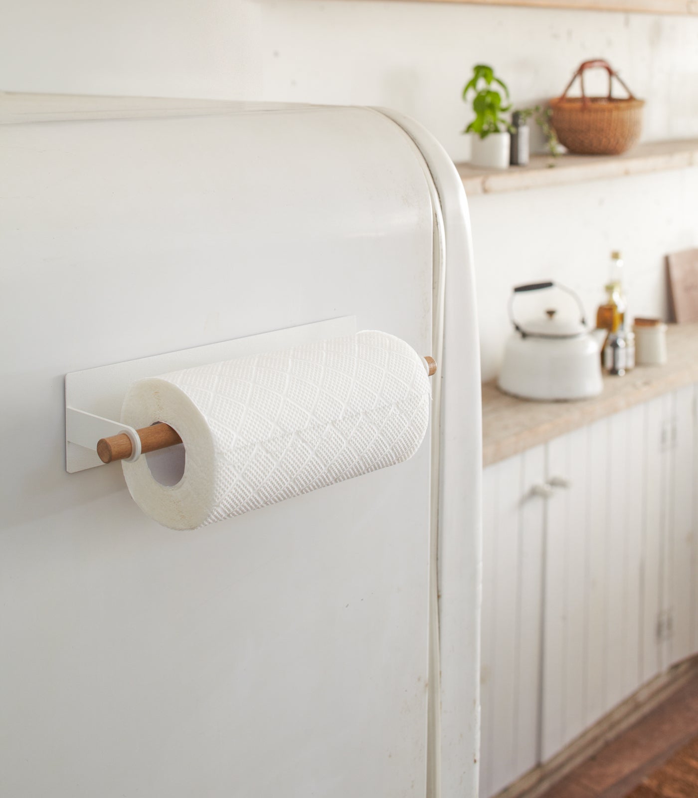 Magnetic Paper Towel Hanger
